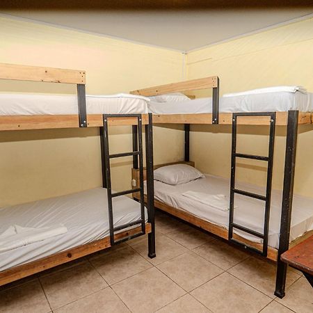 Costa Linda Art Hostel Мануэль-Антонио Экстерьер фото