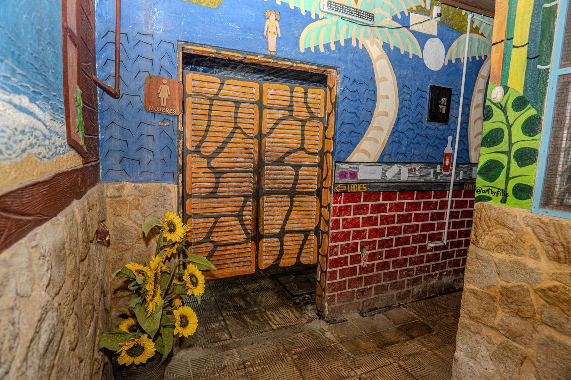 Costa Linda Art Hostel Мануэль-Антонио Экстерьер фото