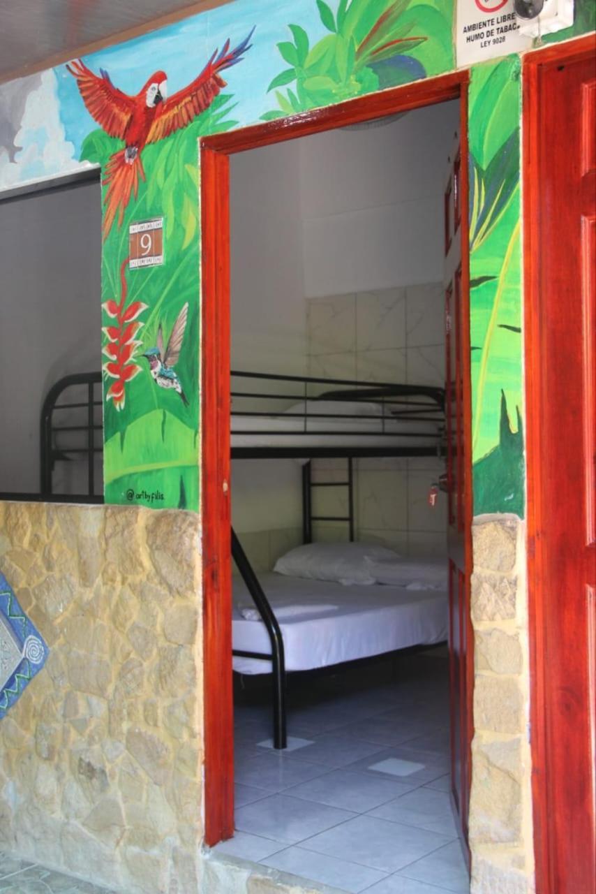 Costa Linda Art Hostel Мануэль-Антонио Экстерьер фото