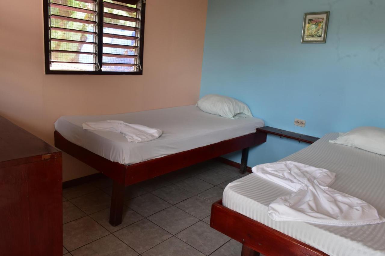 Costa Linda Art Hostel Мануэль-Антонио Экстерьер фото